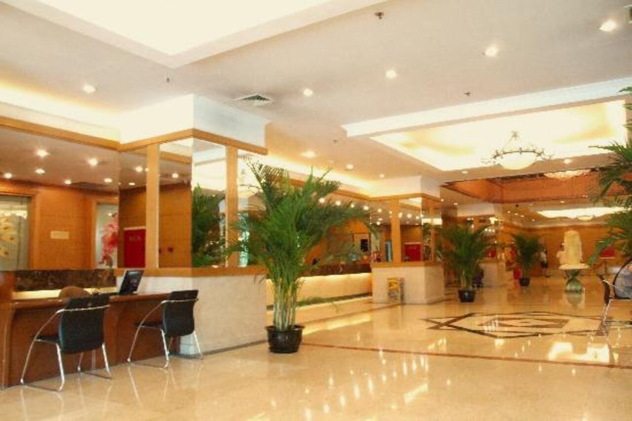 Garden City Hotel Chengdu Exterior foto