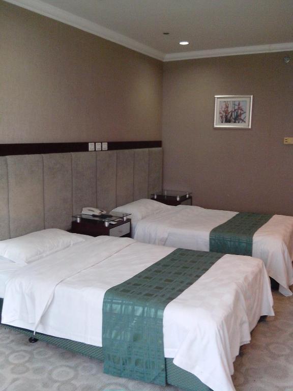 Garden City Hotel Chengdu Zimmer foto