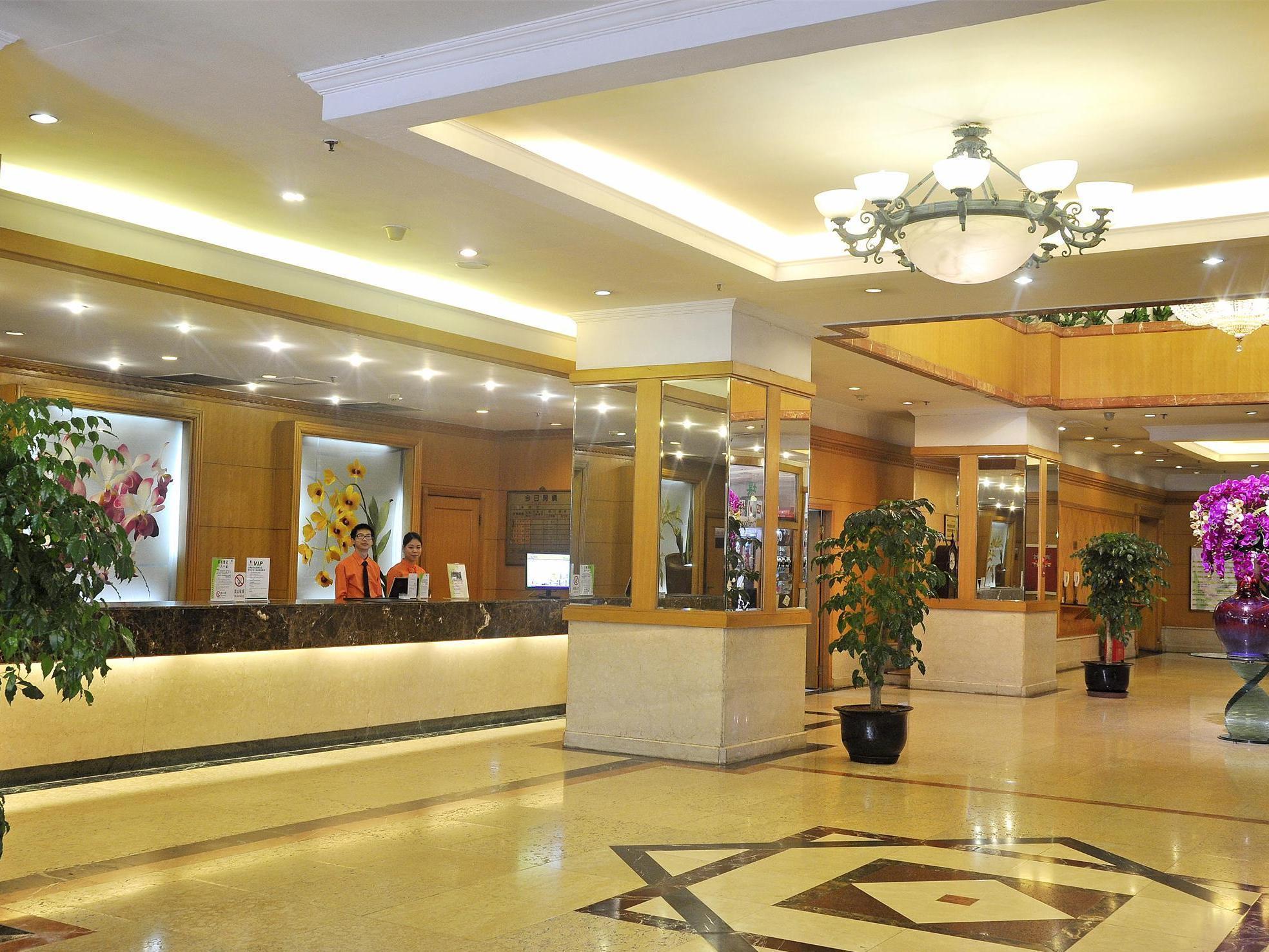 Garden City Hotel Chengdu Exterior foto