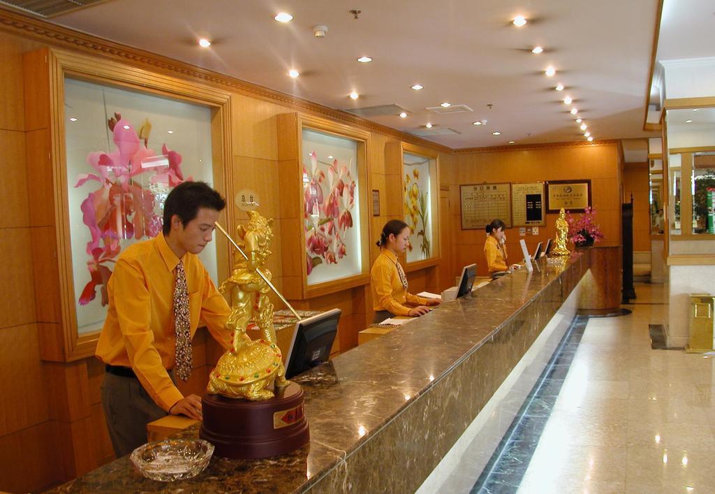 Garden City Hotel Chengdu Exterior foto